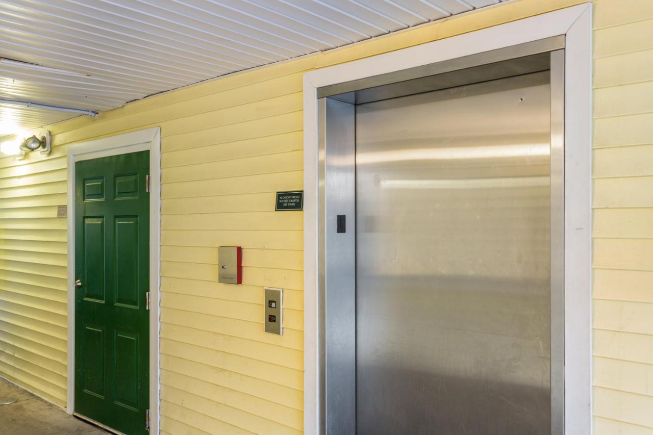 Hometowne Studios By Red Roof Nashville - Airport/Briley Pkwy Εξωτερικό φωτογραφία