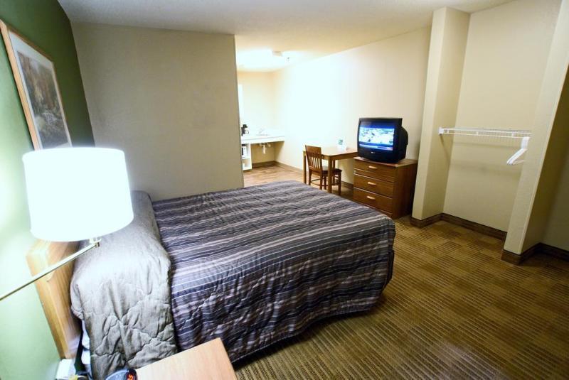 Hometowne Studios By Red Roof Nashville - Airport/Briley Pkwy Εξωτερικό φωτογραφία