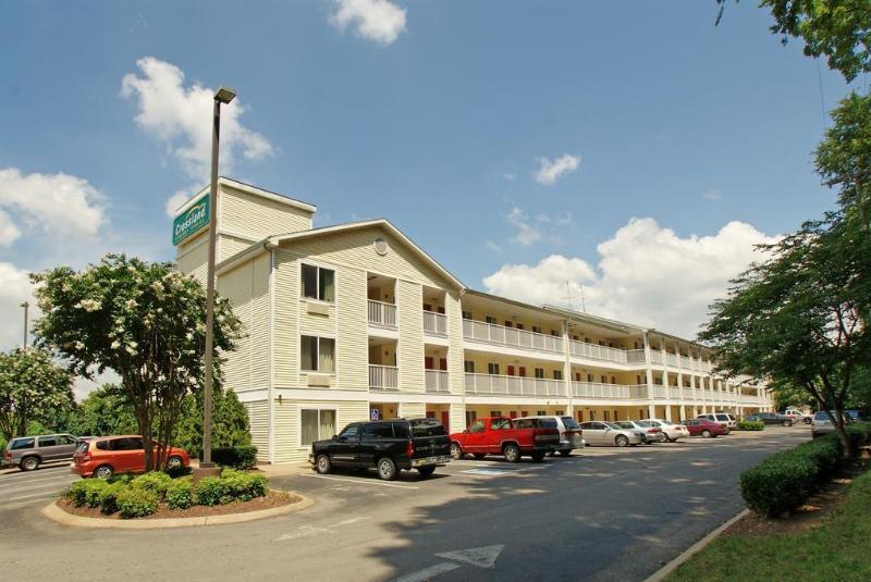 Hometowne Studios By Red Roof Nashville - Airport/Briley Pkwy Εξωτερικό φωτογραφία